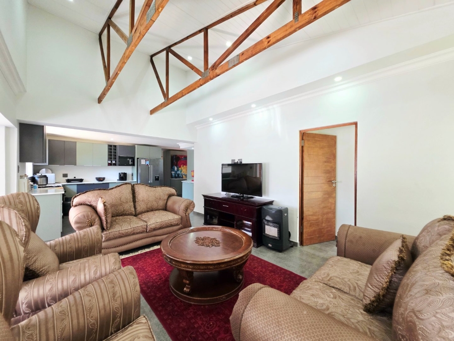 4 Bedroom Property for Sale in Generaal De Wet Free State